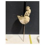 YARD ORNAMENT, SHELL DESIGN 7" RESIN