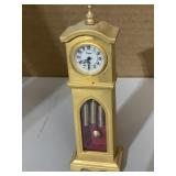 MINIATURE CLOCK