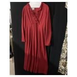 OBERON NEW YORK FULL LENGTH RED KNIT DRESS WITH V