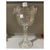 PEDESTAL GLASS DISH