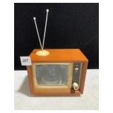 BATTERY OP TV RADIO 4" H