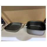 COOKS ESSENTIAL BAKEWARE