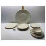 LENOX LAURENT PATTERN DISHES LOOK LIKE NEW
