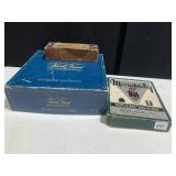 MONOPOLY, DOMINOS, TRIVIAL PURSUIT