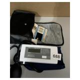 SUNBEAM BLOOD PRESSURE CUFF W/ CASE