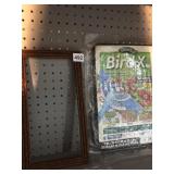 HARDWARE, FROG PICTURES