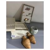 STATIONERY, WOVEN DECORATIONS, POTTERY POT