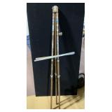 WOOD EASEL