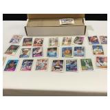 BOX APPROX 800 - 1989 TOPPS BASEBALL CARDS