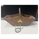 GOOSE BASKET WOODEN AND DONUT MAKER