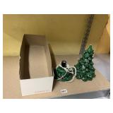 CHRISTMAS TREE WITH LIGHTED BASE