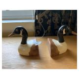 WOOD DECOY DUCKSONï¿½S. GUSTIN CO. BOOKENDS