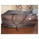 TUMI ROLLING SUITCASE EXCELLENT CONDITION & EAGLE