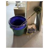 DUSTER BRUSH, 2 BUCKETS GREAT FOR GARDEN OR PARTY