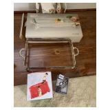 CASSEROLE HOLDER, WINE DRIP, ETC.