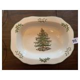 SET OF DECORATIVE MARTINI PLATES 4 IN BOX