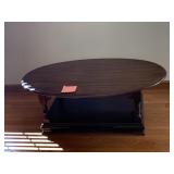 OVAL TABLE 46X28X16