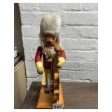 NUTCRACKER STEINBACH WITH CHELLOW