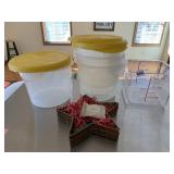 RUBBERMAID 6QT MEASURING TUB