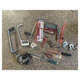 SAWS, HOOK, SCREW DRIVER SET