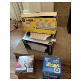 LOT OF VARIOUS LIGHT BULBS IN BOXES