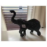 METAL ELEPHANT ART MADE OF BEADS SEE PICTURE