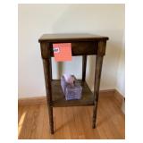 SMALL SIDE TABLE 16X16X30 1 DRAWER