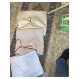3 TABLE CLOTHS