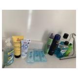 GARNIER LEAVE IN CONDITIONER, OFF BRASS, SQUEEGEE