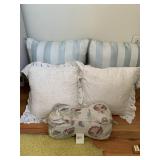 ACCENT PILLOWS PAIR BLUE WHITE, KNEE PILLOW