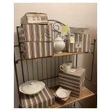 JOHNSON BROTHERS (8) NEW DINNER PLATES, 16 NEW