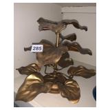 METAL LEAF DECORATION