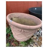 FIBERGLASS PLANTER