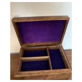 WOOD DIVIDED DRESSER BOX