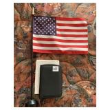 AM FLAG AND SAMSONITE CREDIT CARD HOLDER