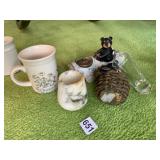 ADORABLE BEAR AND HANGING BASKET TEA MUG