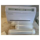 FOOD SAVER SYSTEM W/ BAGS