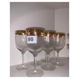 GOLD RIM WINE GLASSES