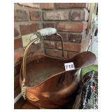 COPPER WITH BRASS HANDLE 18H