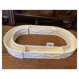 4 SECTION FLOWER ARRANGER