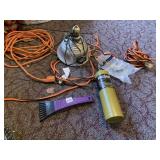 2 EXTENSION CORDS AND LIGHT PROPANE TORCH