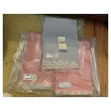 JMI LINEN NAPKINS 6 GRAY 6 ROSE PRESSED