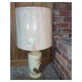 FLORAL LAMP WITH SHADE