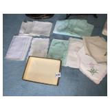 NAPKINS AND PLACEMATS