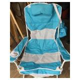 FOLDING PATIO CHAIR WITH COVER