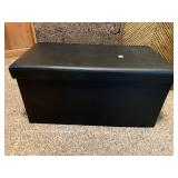 STORAGE BOX/SEAT