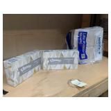 KLEENEX PROFESSIONAL 2 BOXES AND NAPKINS