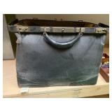 LEATHER ANTIQUE DOCTORS BAG 17" X 10" X 24"H