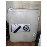 SENTRY VALUE GUARD 1310 SAFE W/ COMBO 22" H X 17"