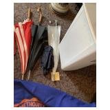 UMBRELLAS, SMALL BLANKET, TRASH CAN